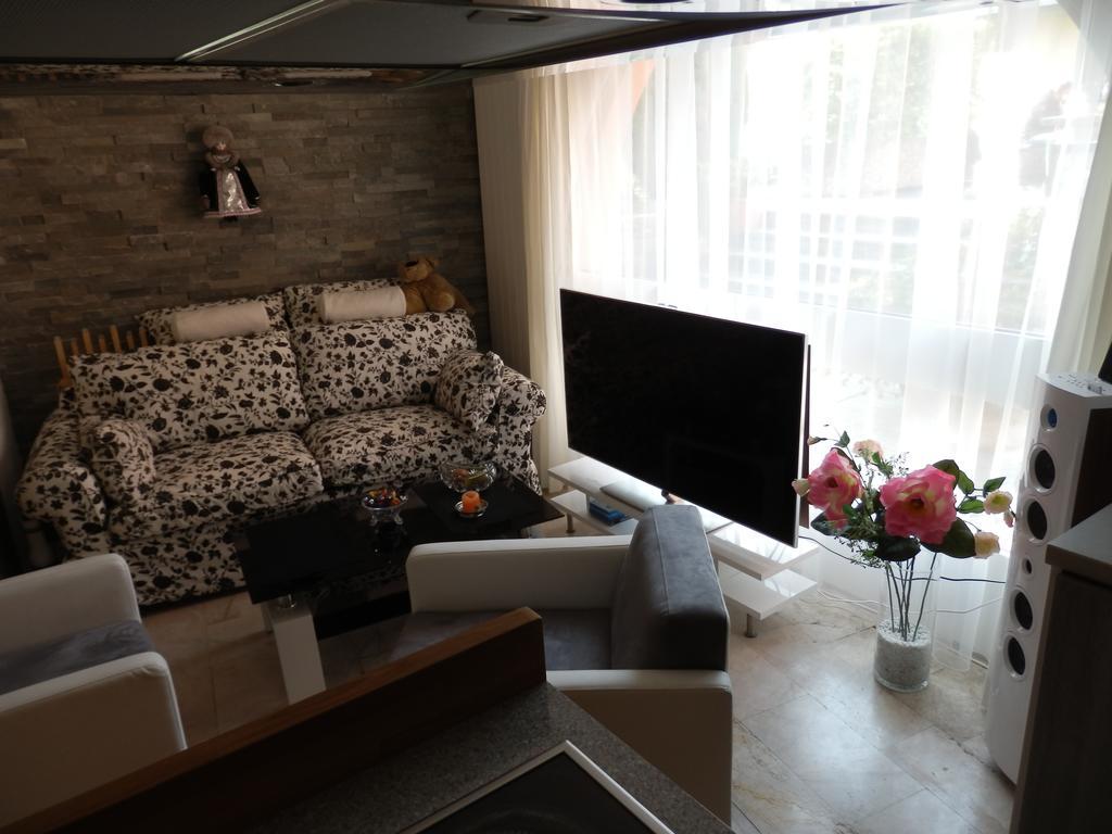 Luxerioeses Apartment 52 Viralago Mit Privatstrand Gambarogno Экстерьер фото
